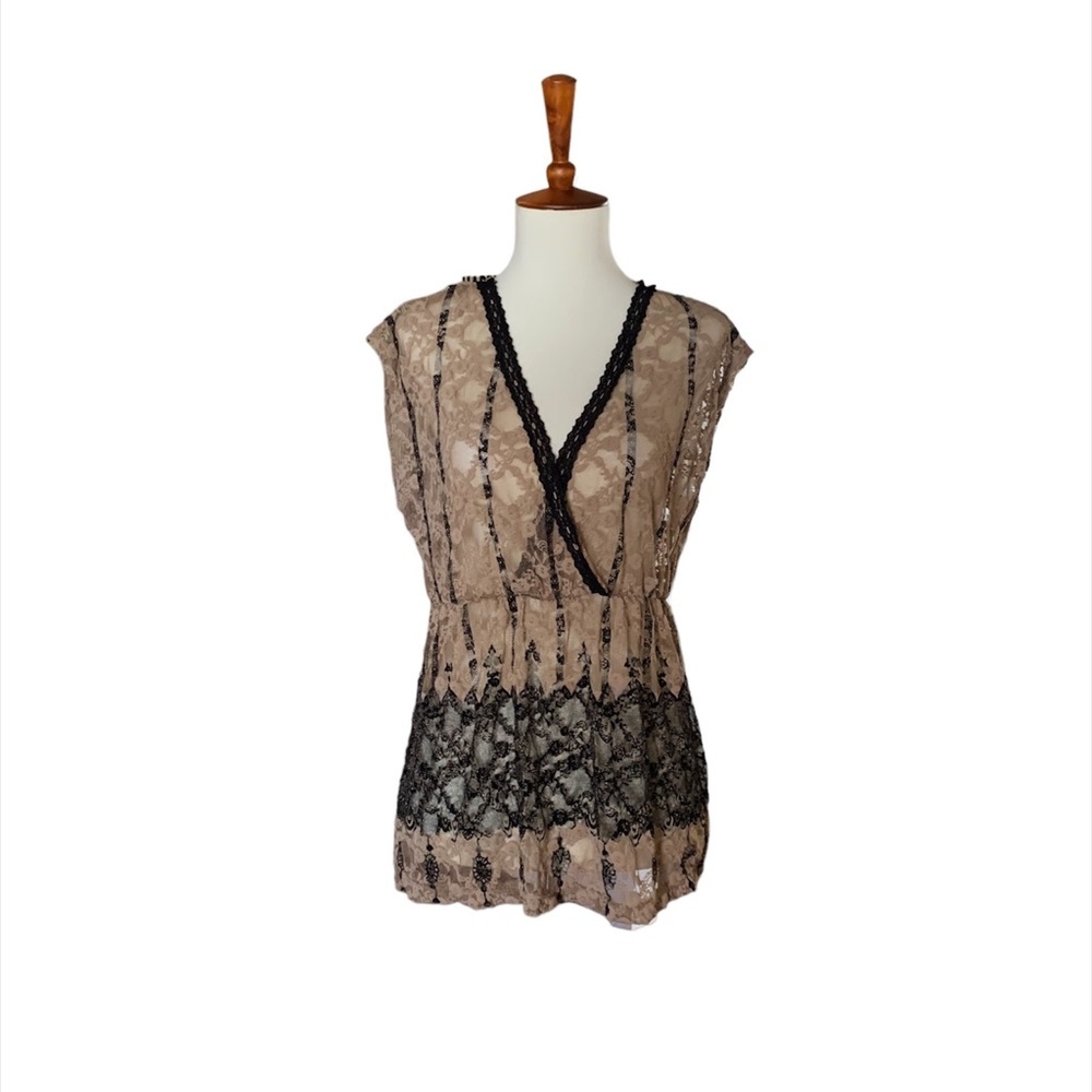New Directions Lace Sheer Faux Wrap‎ Top Size PM Tan Black